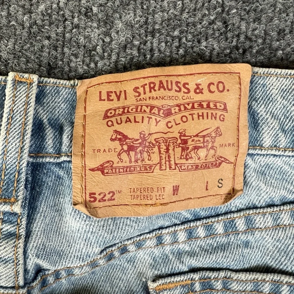 Levi's 522 Tapered Fit Jeans Light Wash Vintage USA 90s High Rise 42x28‎ READ